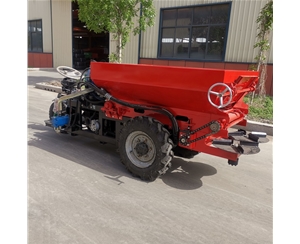 農(nóng)用三輪車(chē)撒肥車(chē)